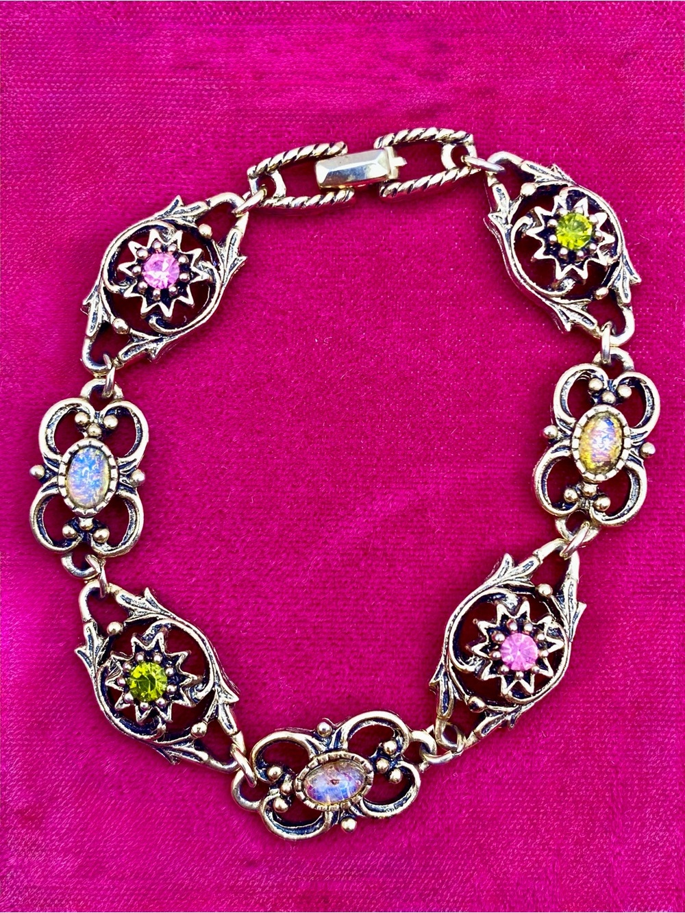 Sarah Coventry “Contessa” Gold Tone Bracelet